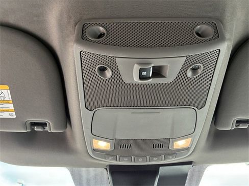 Used 2020 Ford F350 Lariat w/ Chrome Package image 30