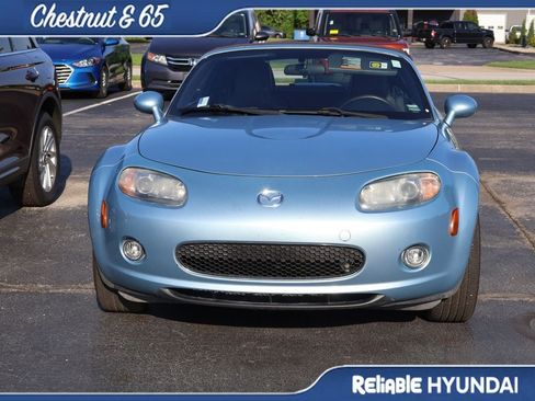 Used 2008 MAZDA MX-5 Miata RWD image 7