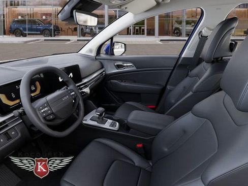 New 2026 Kia Sportage EX image 17