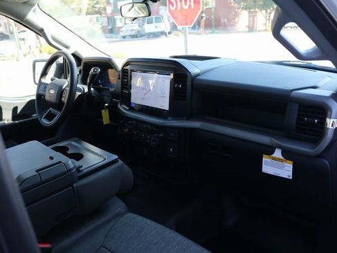 New 2025 Ford F150 XL w/ Equipment Group 103A High image 18