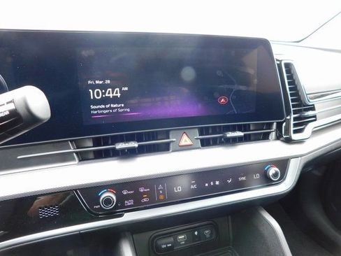 Used 2025 Kia Sportage SX image 27