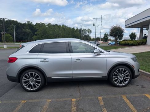 Used 2016 Lincoln MKX Reserve FWD image 6