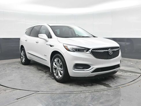 Used 2021 Buick Enclave Avenir w/ Avenir Technology Package AWD/4WD image 7