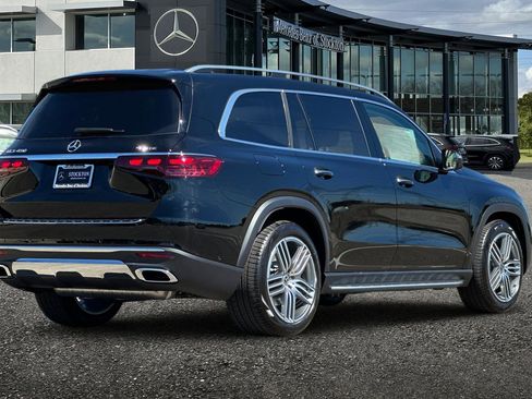 New 2026 Mercedes-Benz GLS 450 4MATIC image 4