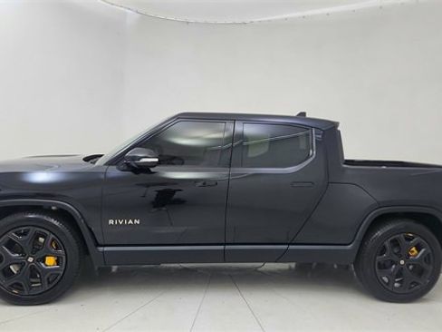 Used 2023 Rivian R1T Adventure image 3