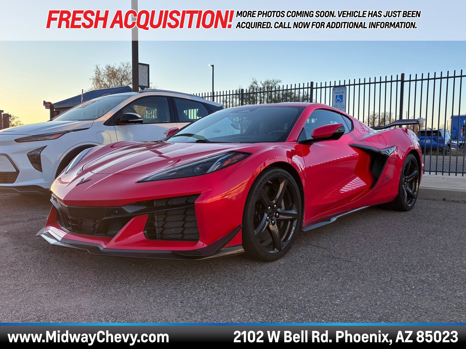 Used 2024 Chevrolet Corvette Z06 w/ Z07 Performance Package RWD image 1