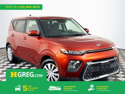 Used 2020 Kia Soul LX image 1
