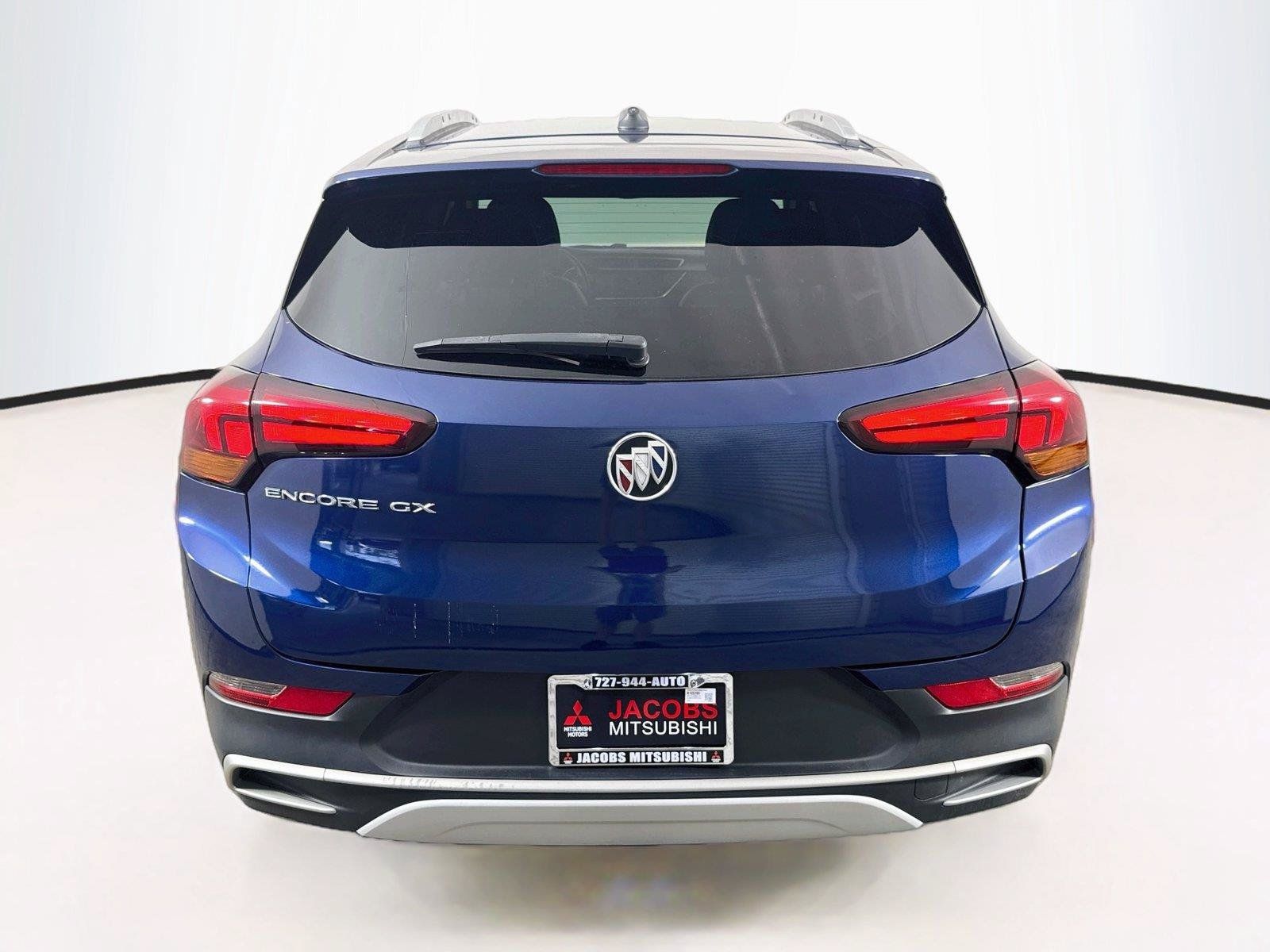 Used 2023 Buick Encore GX Select w/ Safety Package II FWD image 4