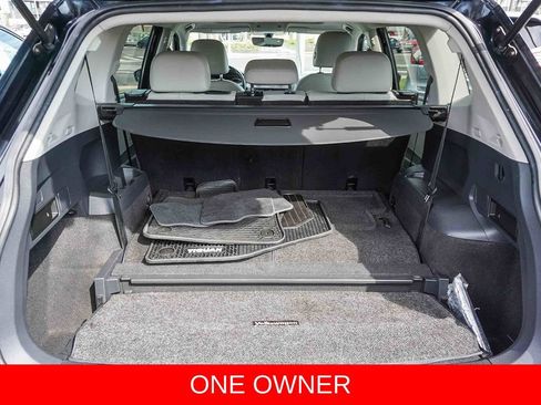 Used 2019 Volkswagen Tiguan SE w/ Panoramic Sunroof Package FWD image 24