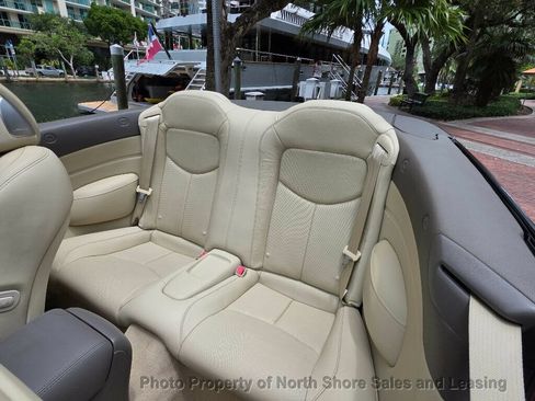 Used 2014 INFINITI Q60 Convertible w/ Premium Package RWD image 50
