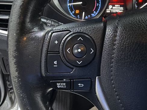 Used 2015 Toyota Corolla S FWD image 17