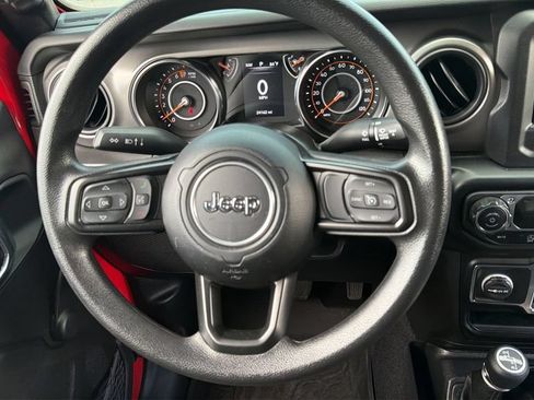 Used 2022 Jeep Wrangler Sport AWD/4WD image 15