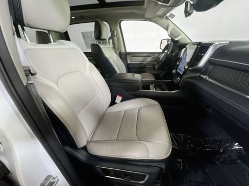 Used 2023 RAM 1500 Limited AWD/4WD image 29