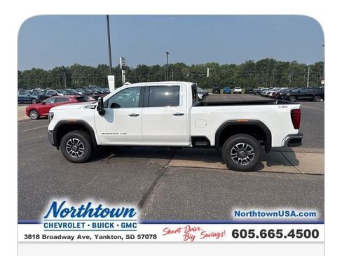 New 2025 GMC Sierra 3500 SLT w/ SLT Convenience Package image 9