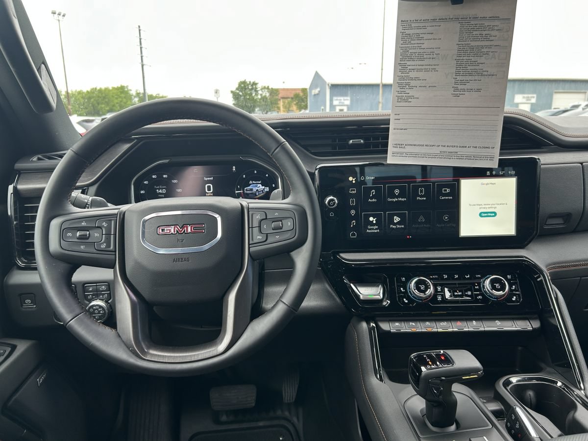 Used 2024 GMC Sierra 1500 AT4 w/ Technology Package AWD/4WD image 11