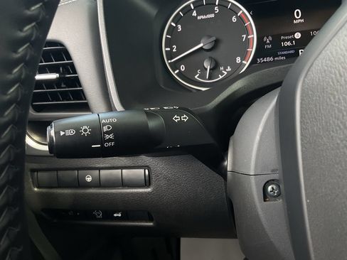 Used 2025 Nissan Rogue SV FWD image 35
