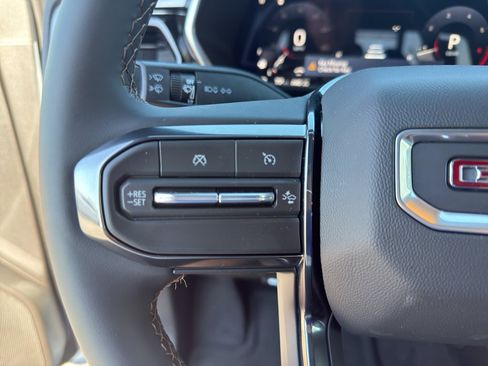 New 2026 GMC Canyon AT4 w/ Technology Plus Package AWD/4WD image 18