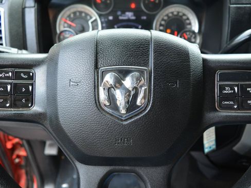 Used 2015 RAM 2500 Laramie AWD/4WD image 18