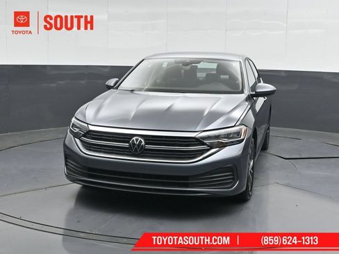 Used 2024 Volkswagen Jetta S FWD image 5