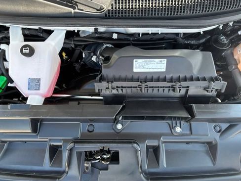 Used 2021 Chevrolet Express 3500 w/ Power Convenience Package RWD image 17