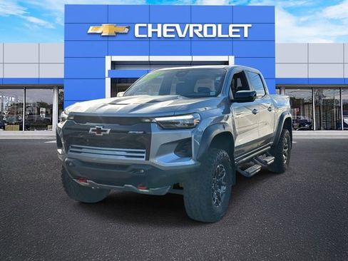 Used 2024 Chevrolet Colorado ZR2 image 7