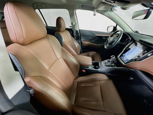 Used 2022 Subaru Outback Touring AWD/4WD image 28