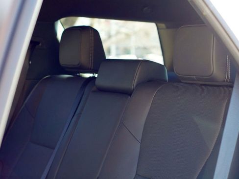 Used 2025 Toyota 4Runner TRD Off-Road Premium image 35