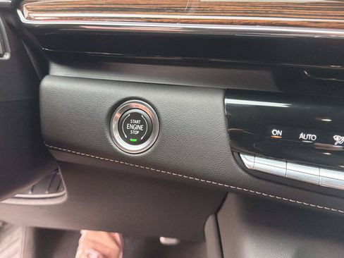 Used 2023 Cadillac Escalade Luxury RWD image 26