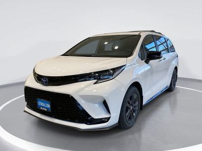 Used 2025 Toyota Sienna XSE w/ XSE Premium Package