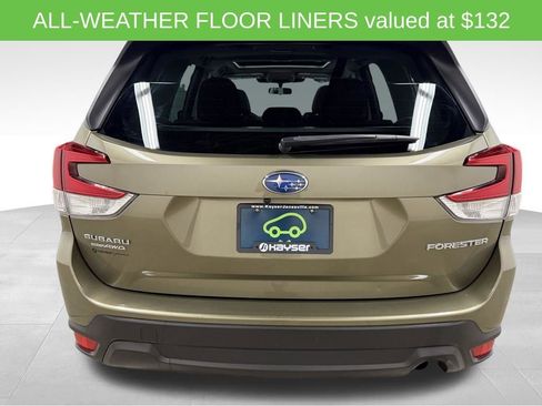Used 2023 Subaru Forester Premium AWD/4WD image 6