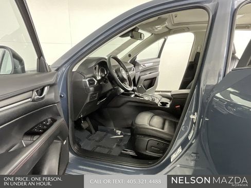 Certified 2025 MAZDA CX-5 Carbon Edition image 11