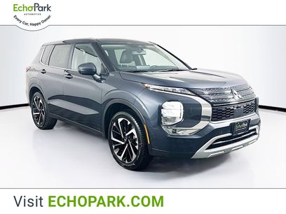 Used 2024 Mitsubishi Outlander SE