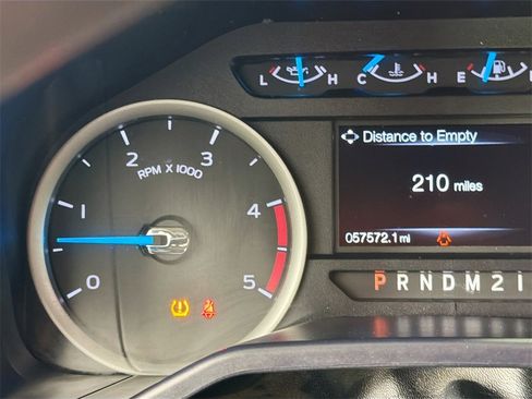 Used 2017 Ford F250 XLT w/ XLT Premium Package image 12