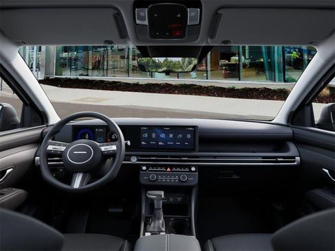 New 2026 Hyundai Tucson SE image 11