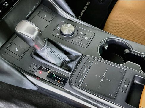 Used 2024 Lexus IS 350 F Sport RWD image 24