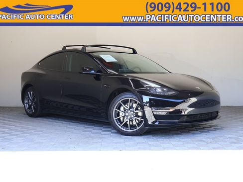 Used 2022 Tesla Model 3 Long Range AWD/4WD image 1