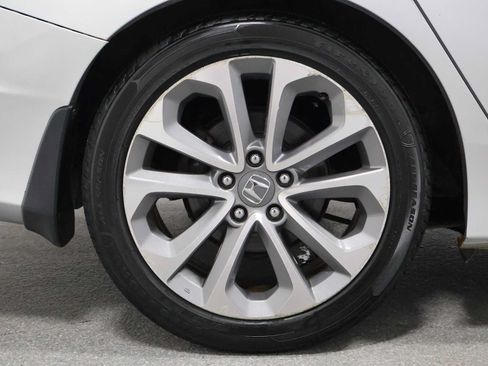 Used 2013 Honda Accord Sport image 31