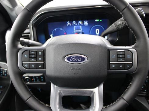 New 2026 Ford F250 Lariat w/ Black Appearance Package AWD/4WD image 35