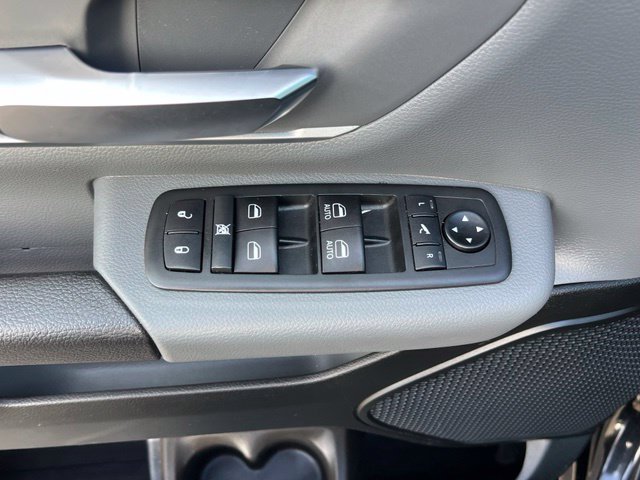 Used 2021 RAM 1500 Big Horn AWD/4WD image 15