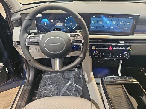 New 2026 Hyundai Tucson Limited AWD/4WD image 17