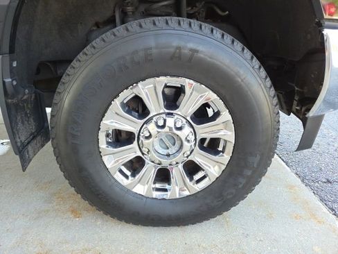 Used 2019 Ford F250 Lariat w/ Lariat Ultimate Package AWD/4WD image 90
