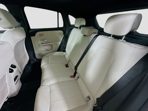 Certified 2026 Mercedes-Benz GLA 250 4MATIC image 31