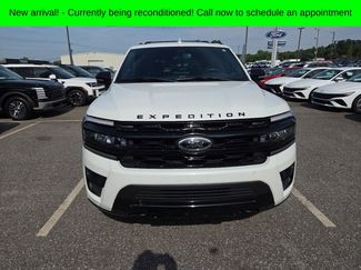 Used 2022 Ford Expedition Limited AWD/4WD video 1