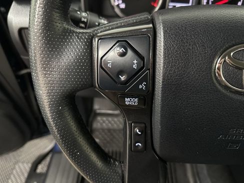 Used 2023 Toyota 4Runner TRD Off-Road Premium w/ Moonroof Package AWD/4WD image 15