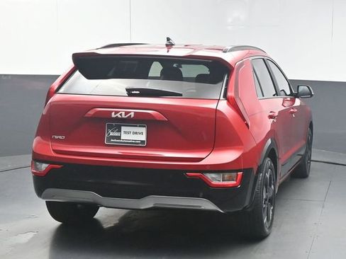 Used 2025 Kia Niro Wind FWD image 7
