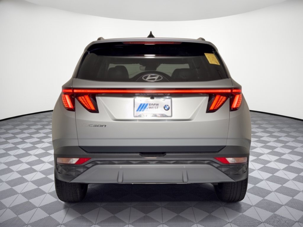 Used 2024 Hyundai Tucson Limited FWD image 11