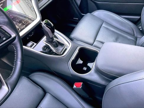 Used 2021 Subaru Outback Limited image 28