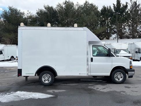New 2025 Chevrolet Express 3500 w/ Power Convenience Package image 9
