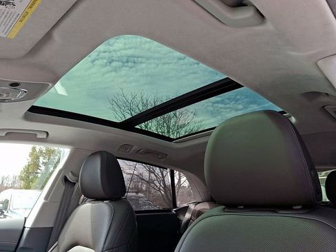 Used 2024 Audi Q8 Prestige image 14