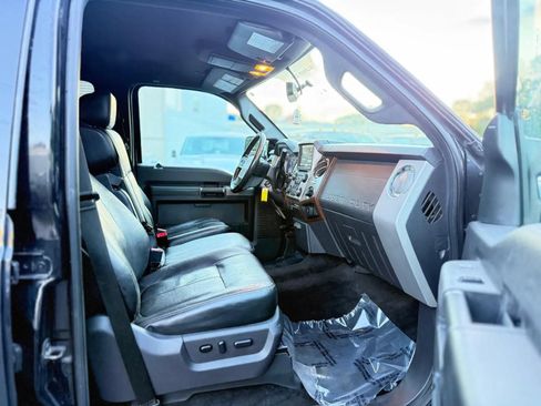 Used 2015 Ford F250 Lariat w/ Chrome Package AWD/4WD image 12